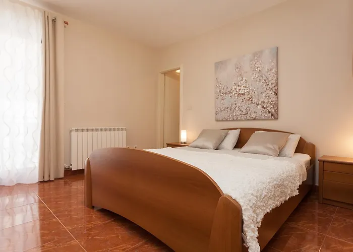 Alice * Ρόβινι