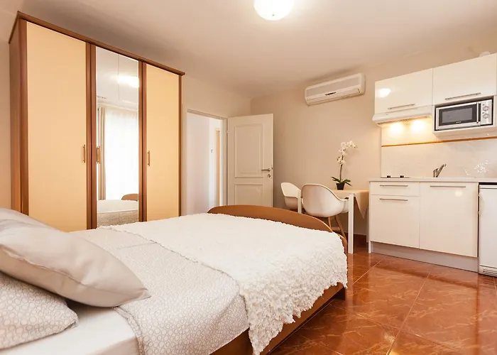 Διαμέρισμα Alice *