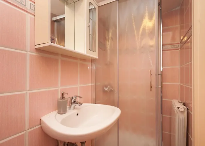 Διαμέρισμα Alice Ρόβινι