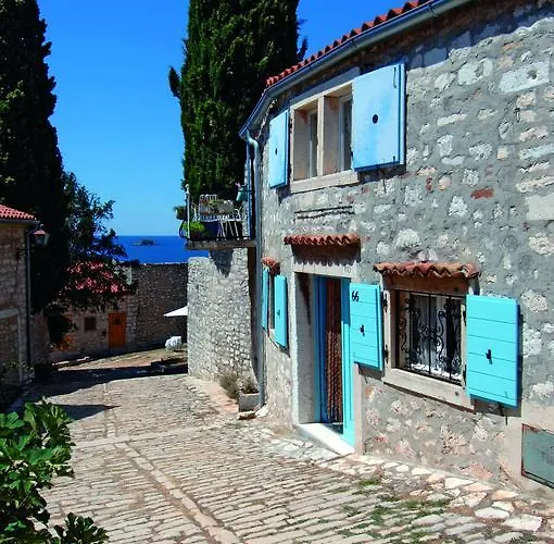 Апартаменты Alice *