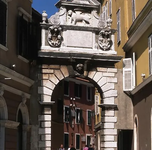 Апартаменты Alice *